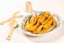 Ir para  <p><big>1 kg de mandioca cozida ao dente (n&atilde;o muito mole)<br />
3 colheres (sopa) de azeite<br />
sal e pimenta-do-reino a gosto</big></p>

<p><big>Preaque&ccedil;a o forno em...